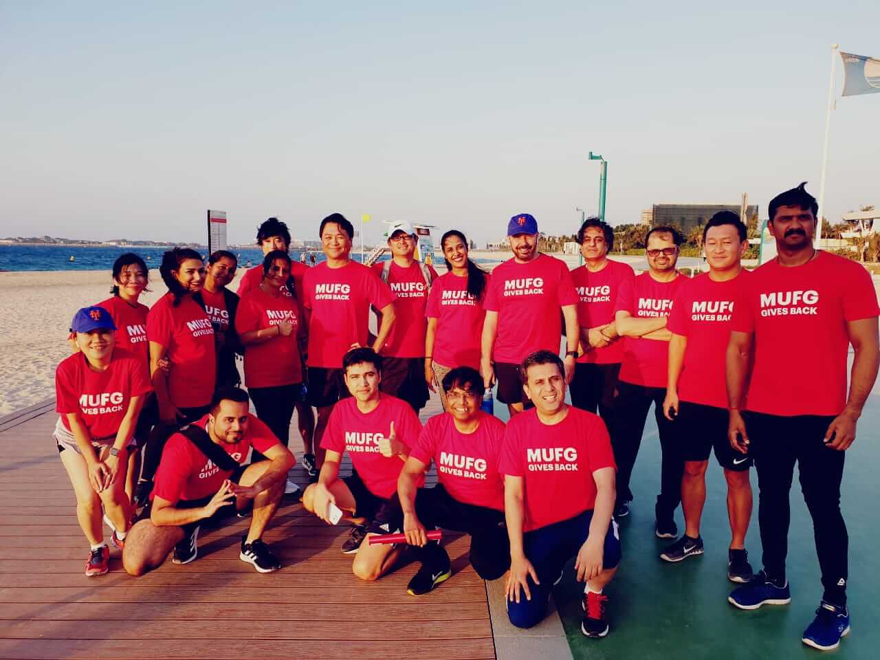 DUBAI-KIT-BEACH-RUN-WALK2